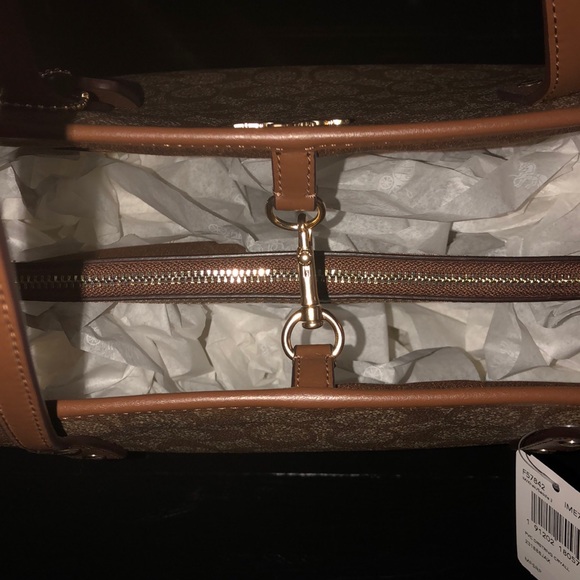 ⚡️FLASH SALE⚡️NWT 💯 auth COACH BAG - Picture 5 of 6